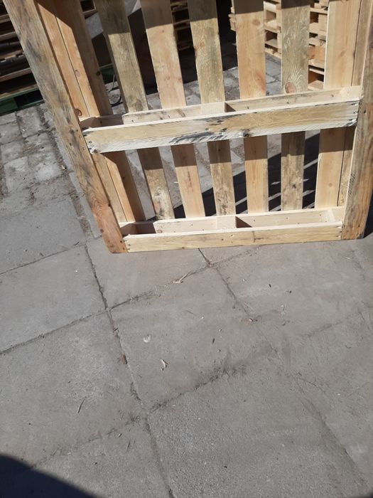 Palety 120 x 120 pod big bagi Podesty taras