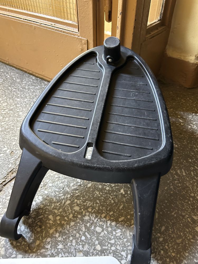 Bugaboo donkey Wheeled Board fits the bee