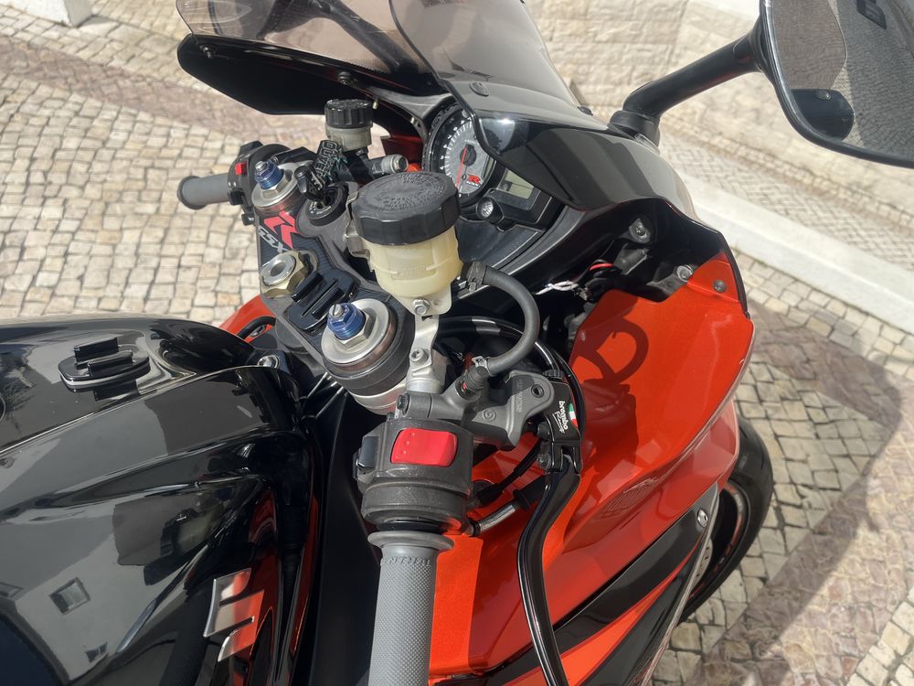 Suzuki GSXR 1000 K7 muitos exrras