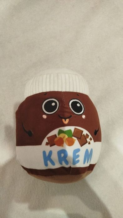 pluszak z biedronki krem