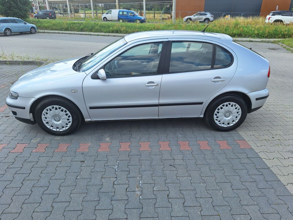 Seat leon 1m sprzedam