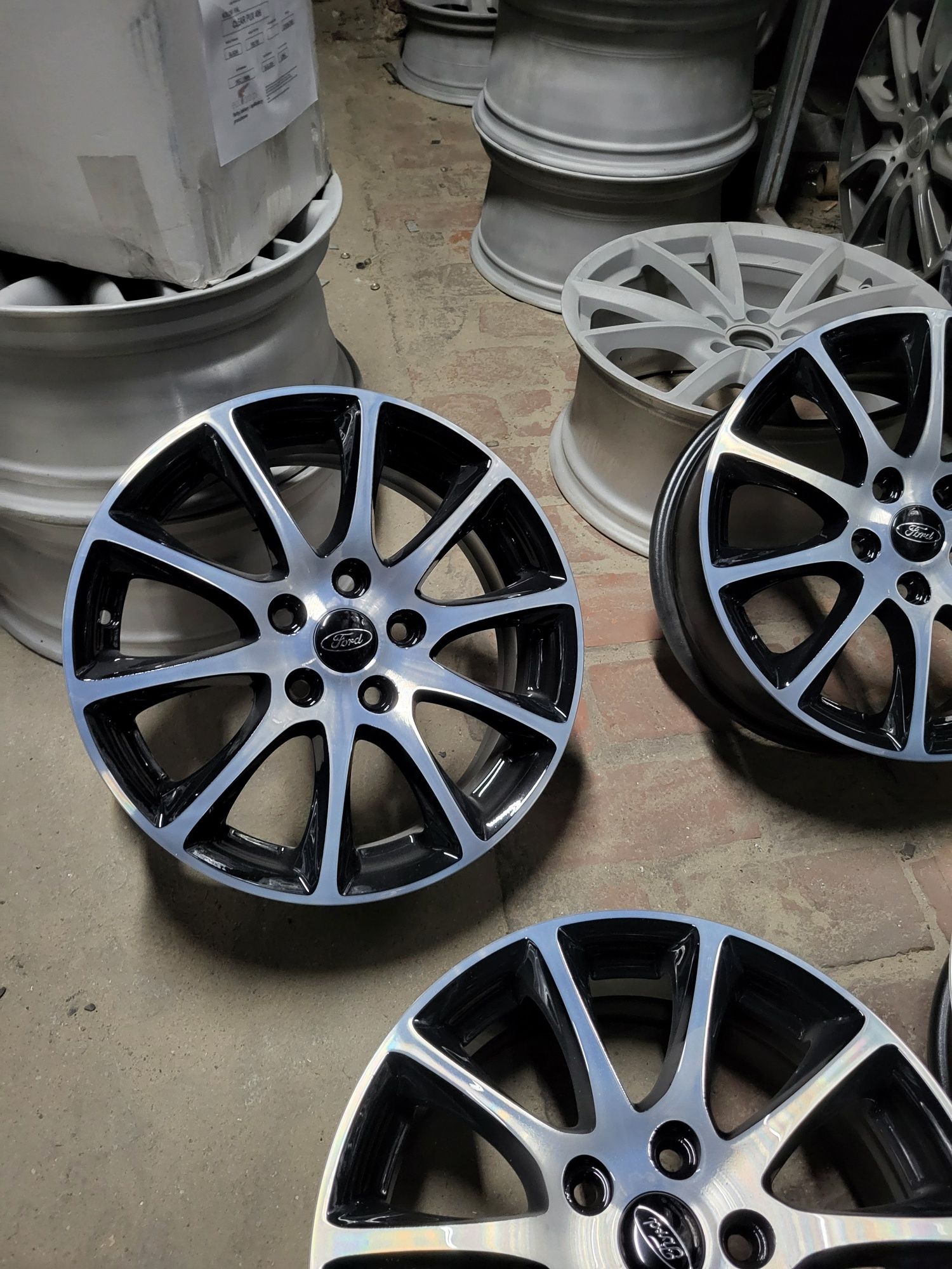 Felgi  16 5x108 ford Mondeo fokus c max s max puma  Volvo