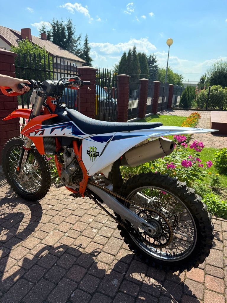CROSS KTM SX-F 250. Model 2022R
