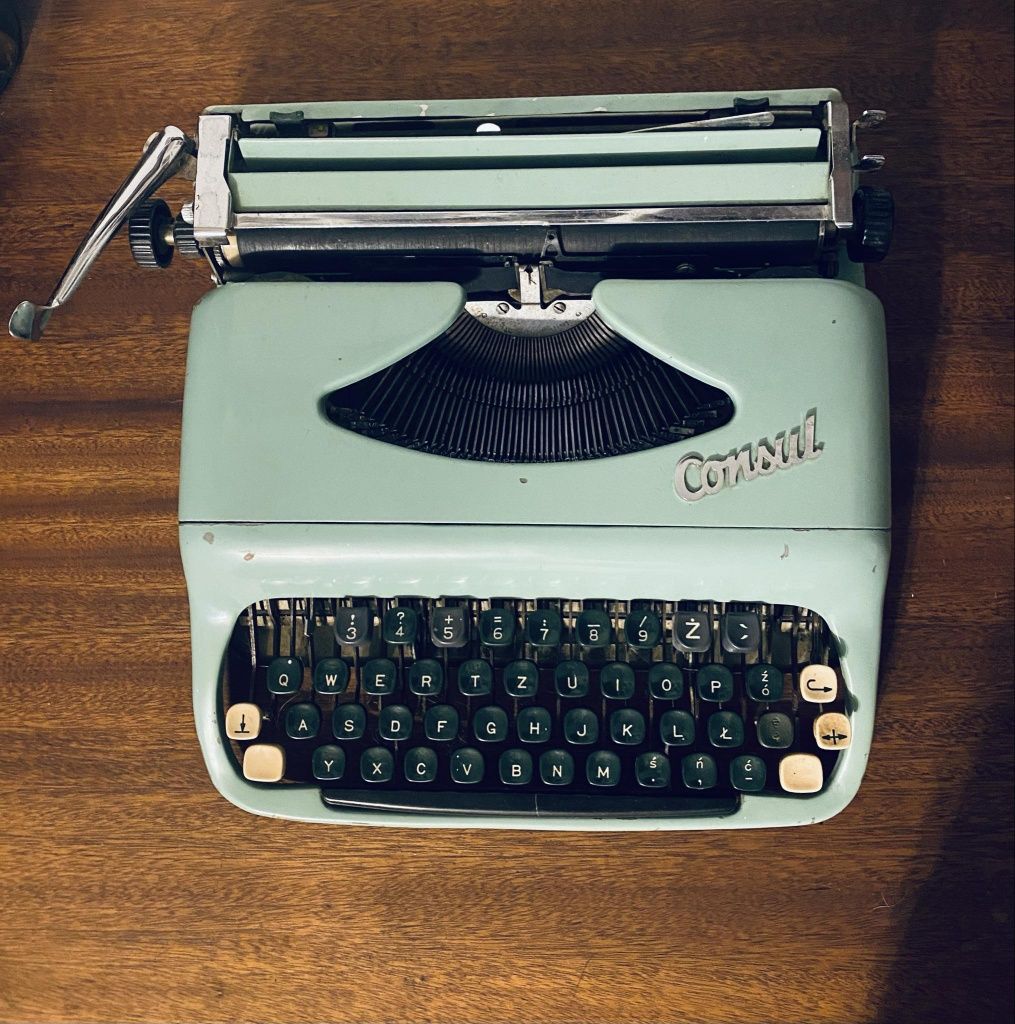 Maszyna do pisania Consul retro