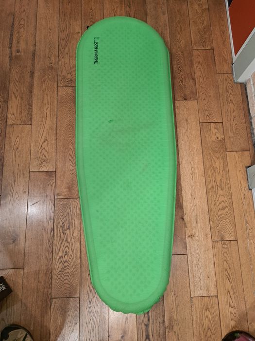 Mata samopompująca thermarest trail pro l zielona r value 4