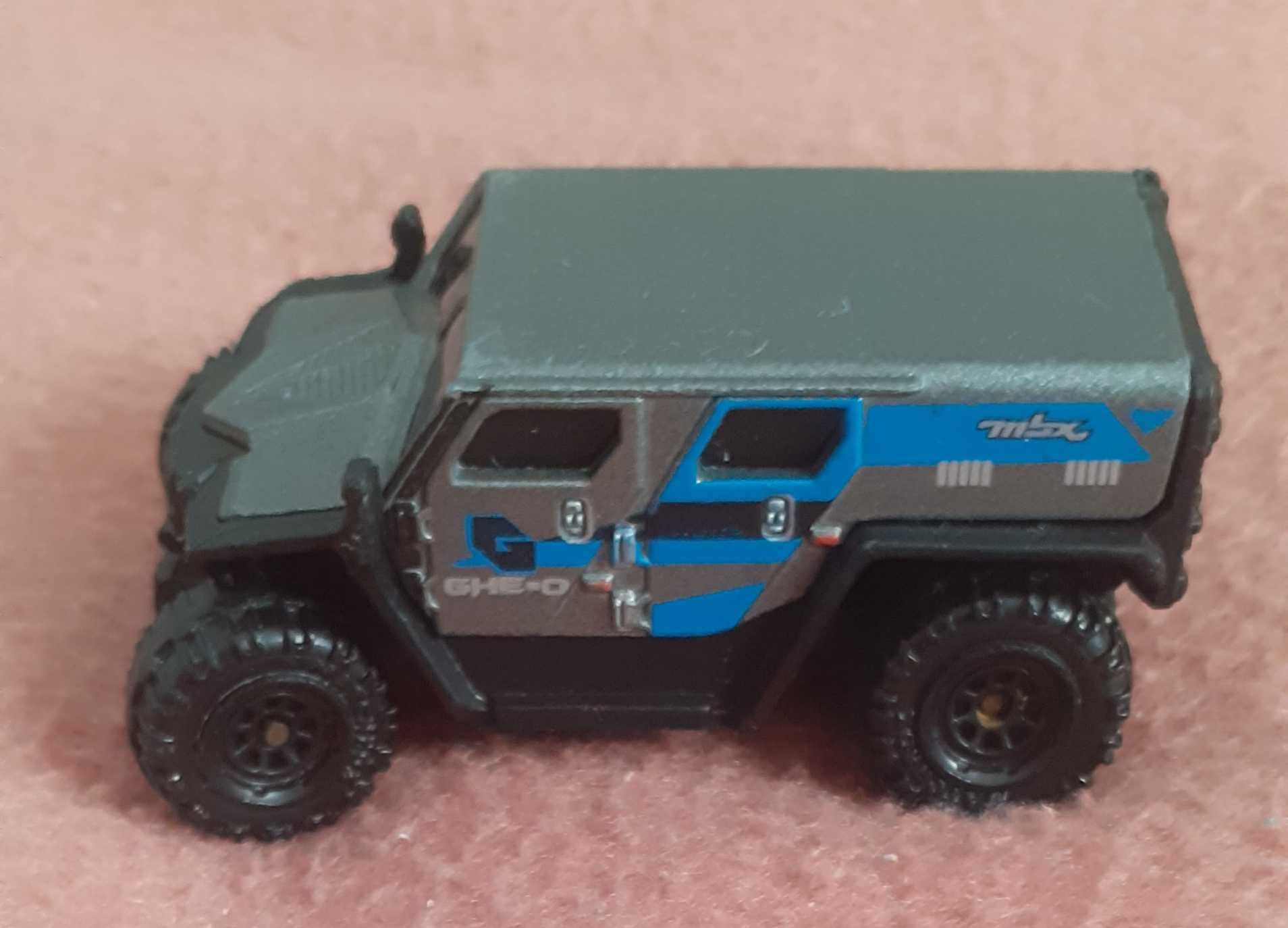 Zestaw autek Hot wheels, Matchbox 12