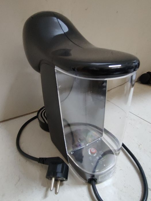 Máquina de Café KRUPS Nescafé Dolce Gusto Genio S Plus KP3408P16 Preto