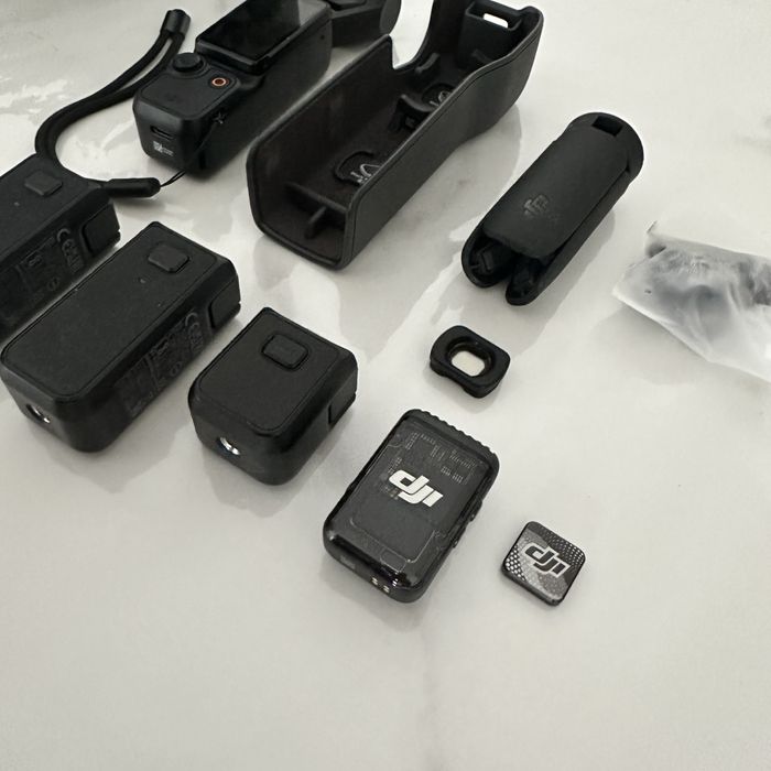 DJI Pocket 3 Creator Combo + 2 baterias 950mAh + estojo rígido LEKUFEE