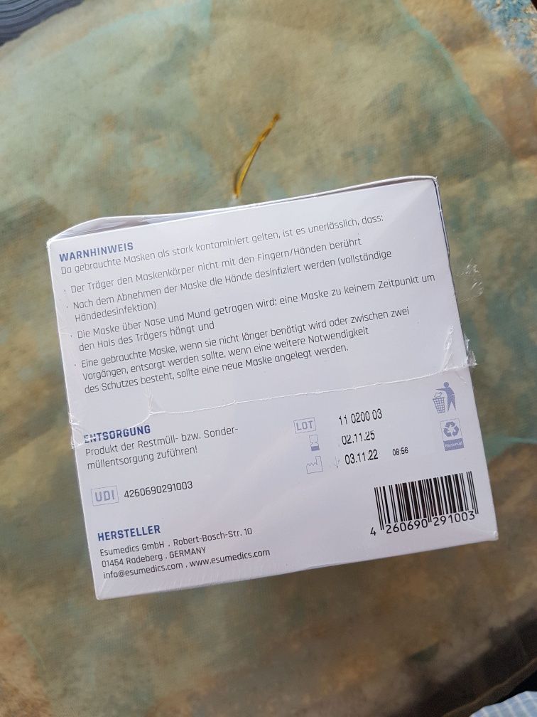 Маски медичні 50шт Німеччина made in Germany esumedics