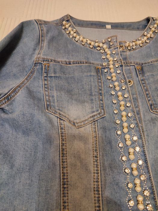 Куртка джинсовая на девочку 9-11 лет