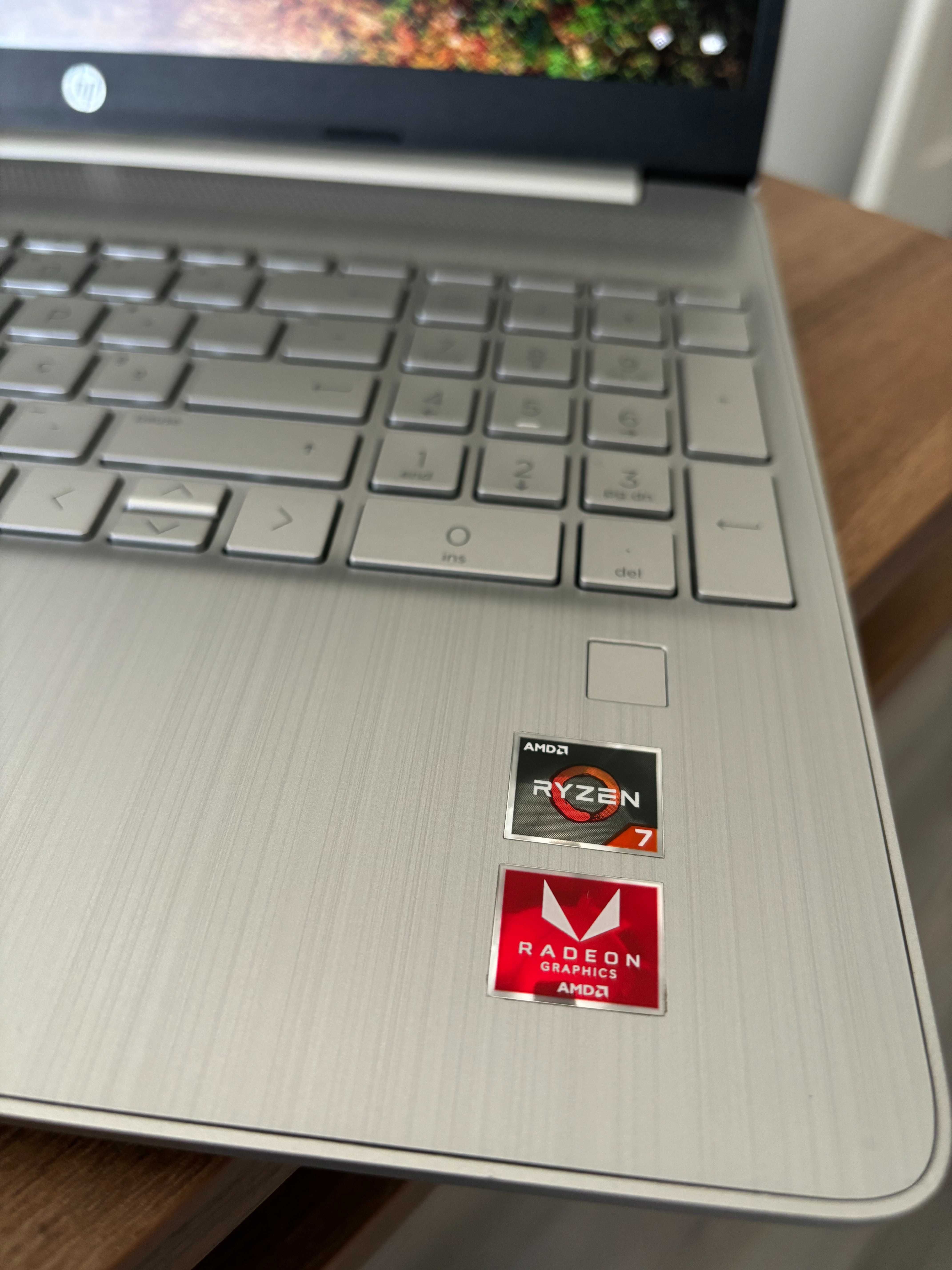 HP Laptop 15S-EQ2008NP (15.6''; AMD Ryzen 7 3700U; RAM 8GB; 476GB SSD)