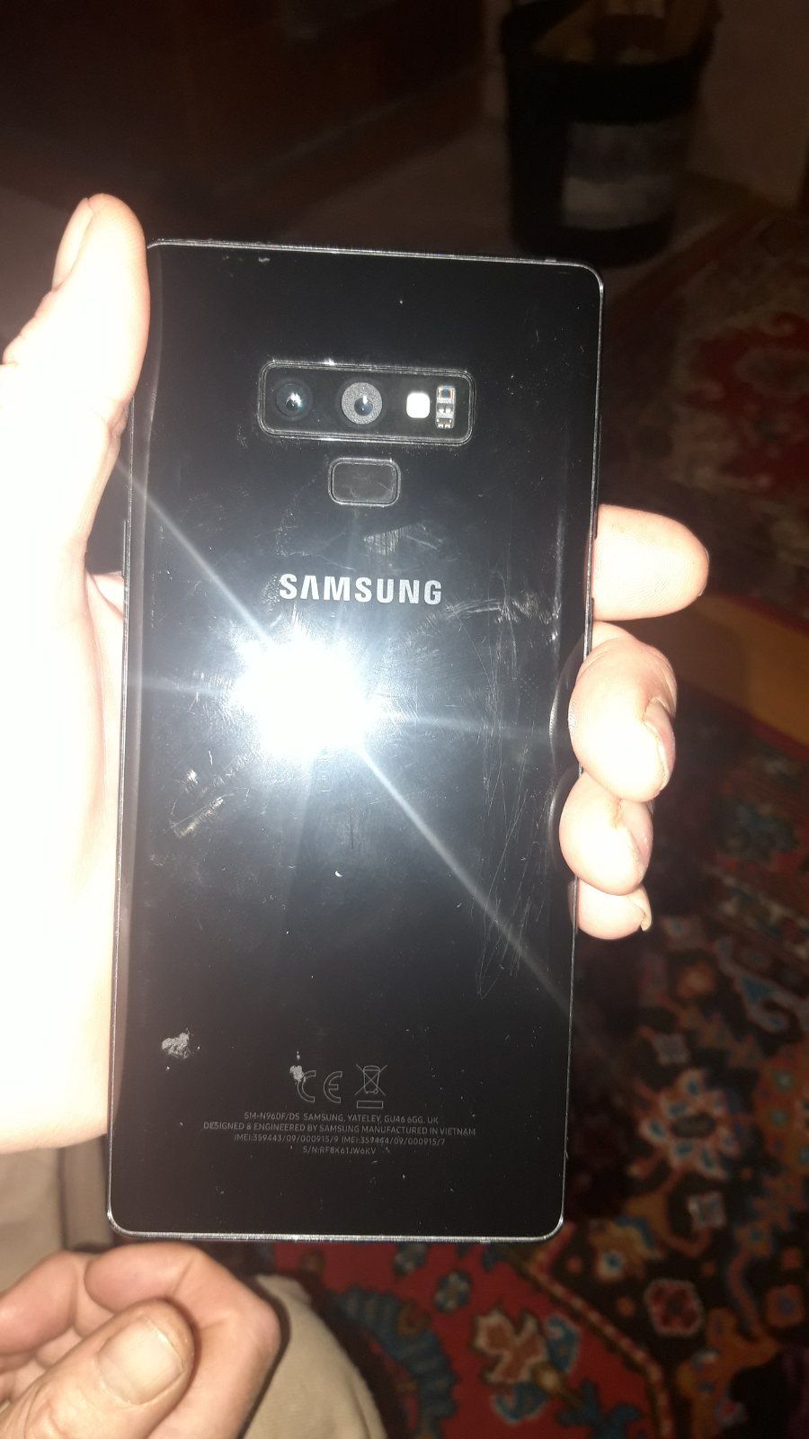 Продам  2 телефони Samsung note 9