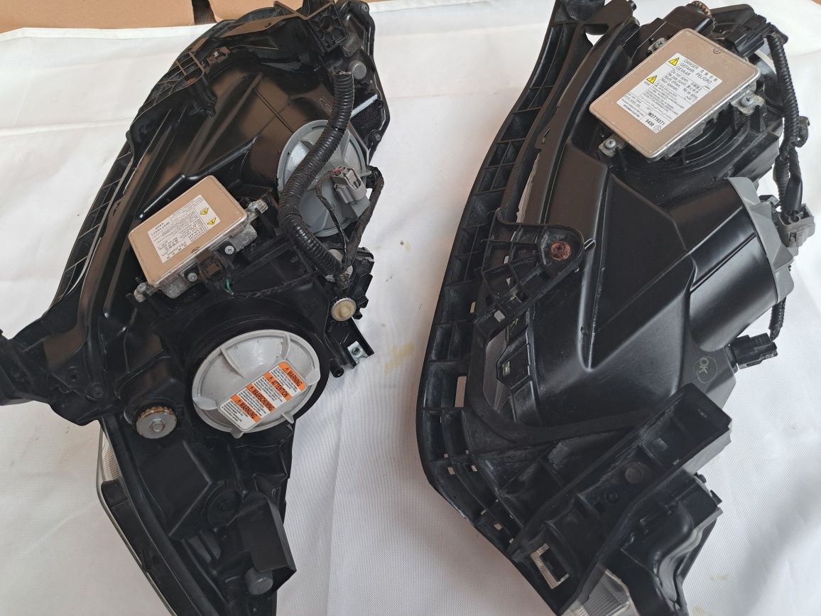Lampy  Przednie Honda Insight Xenon 2009 r