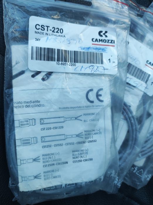 Sensor de cilindro Camozzi CST - 220