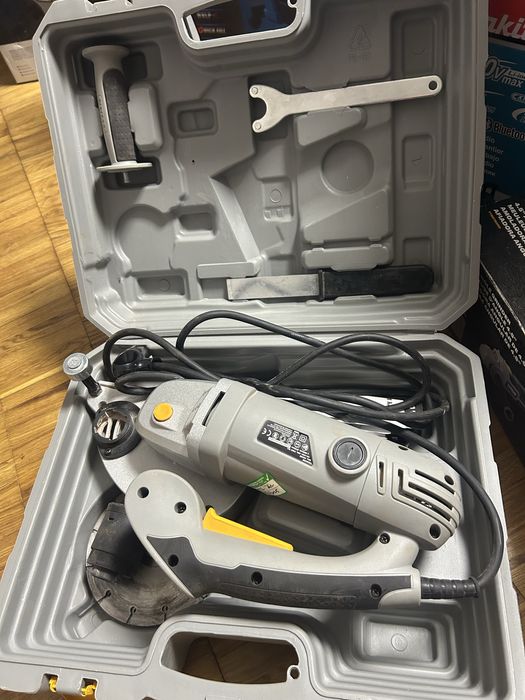 Штроборіз TITAN.