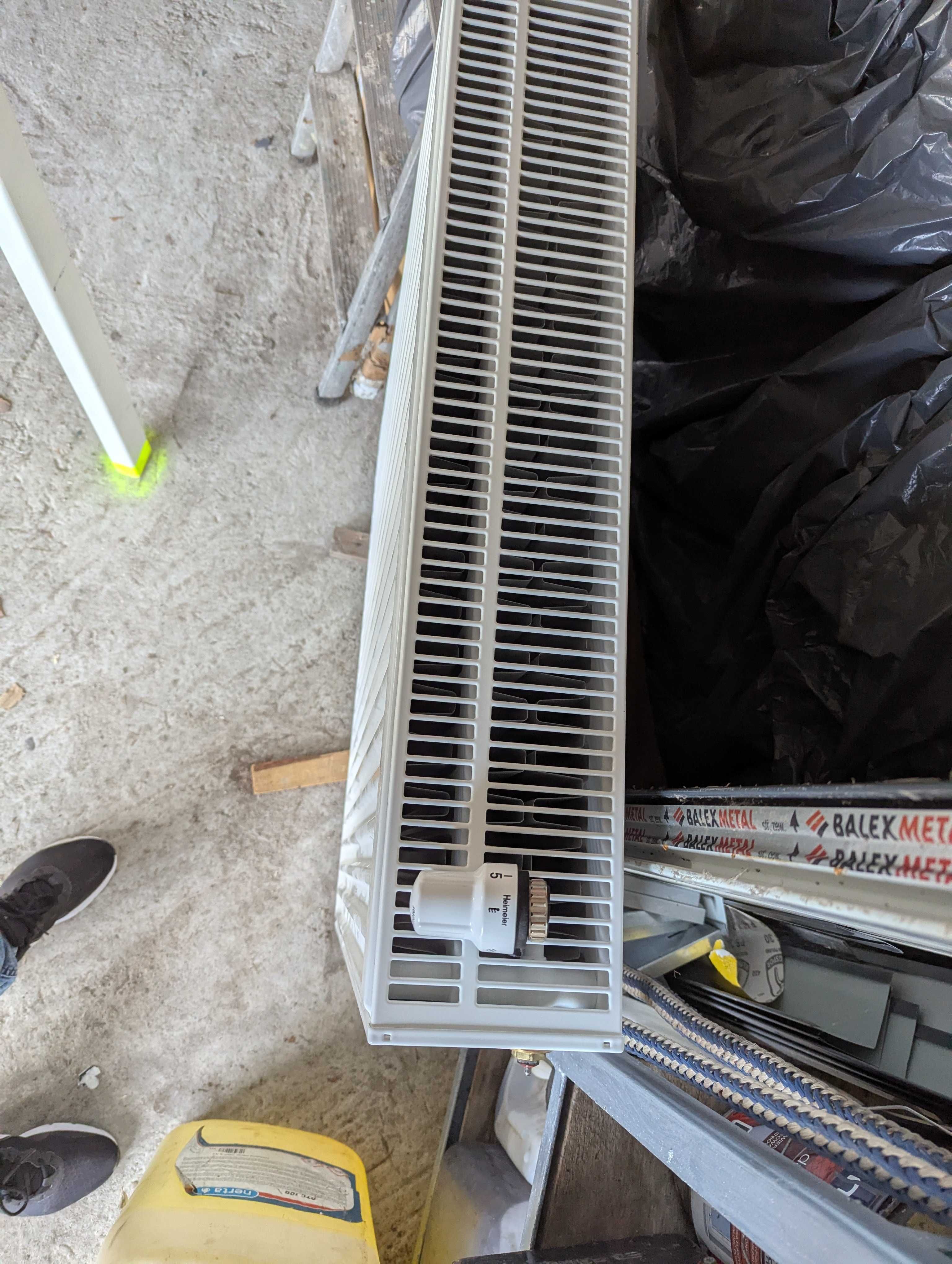 Grzejnik Purmo CV33 900x800 dolny prawy