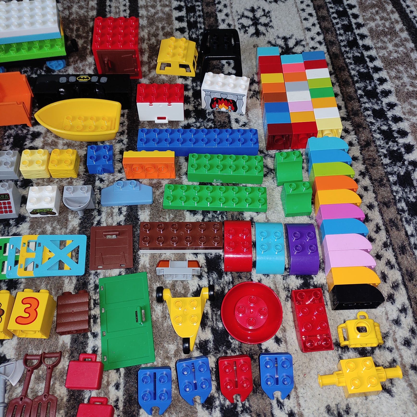 Лего duplo, запчасти, человечки, животные