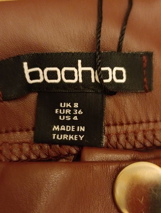 Стильні штани/легінси Boohoo з ефектом шкіри (бордо)
