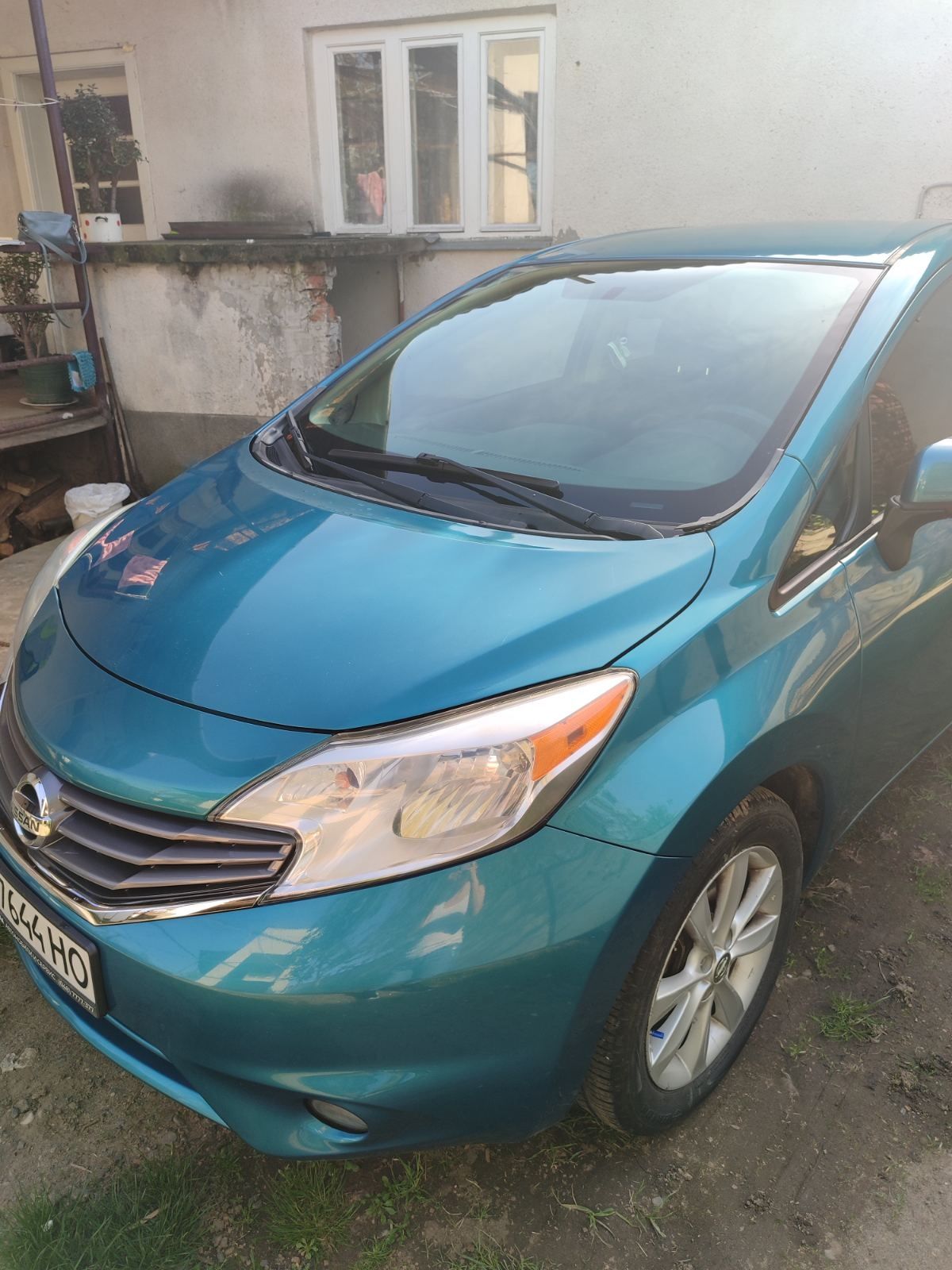 Nissan versa note