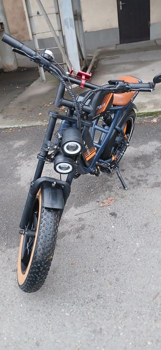 Електровелосипед Engwe M20