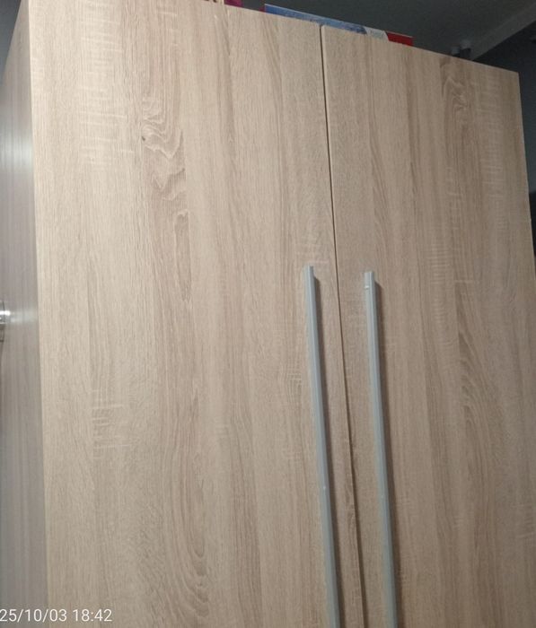Szafa dwudrzwiowa 220
