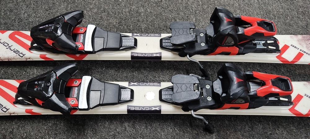 Narty ATOMIC redster FIBRE 149 cm wiązania ATOMIC FT12