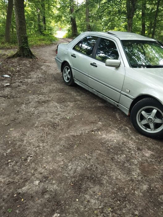 Мерседес С180 1998 р