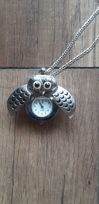 Srebrny komplet - łańcuszek + zegarek "sowa"