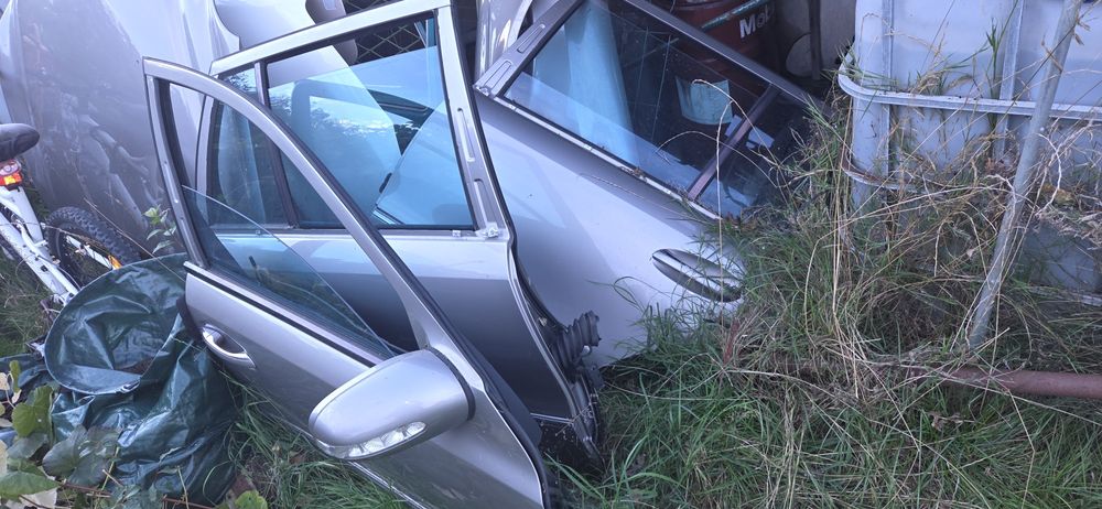 Mercedes W211 e klasa sterta części