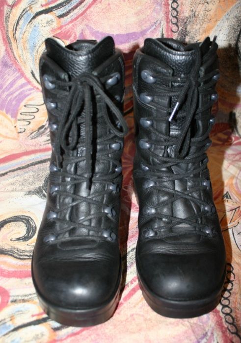 Берцы мужские из кожи,стелька 24.5 см