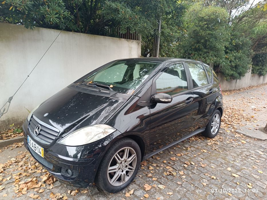 Vende se 2 carros ,Volvo XC 70 com 327 mil KMS,Mercedes A150  120milkm