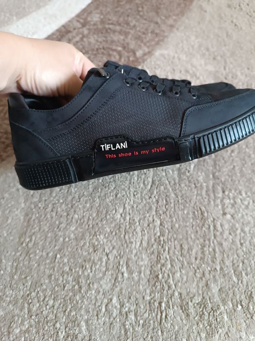 Шкіряні (нубук) кросівки для хлопчиків 40р