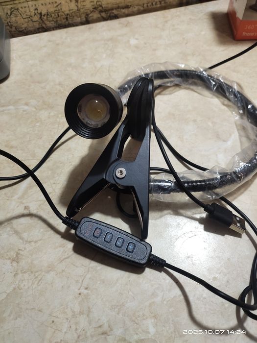 Світлодіодні лампи для читання з можливістю масштабування, usb-затиска