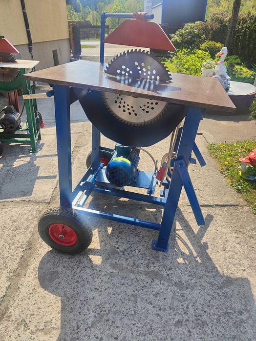 Piła Stołowa Cyrkularka z silnikiem 3kW – solidna i sprawna!