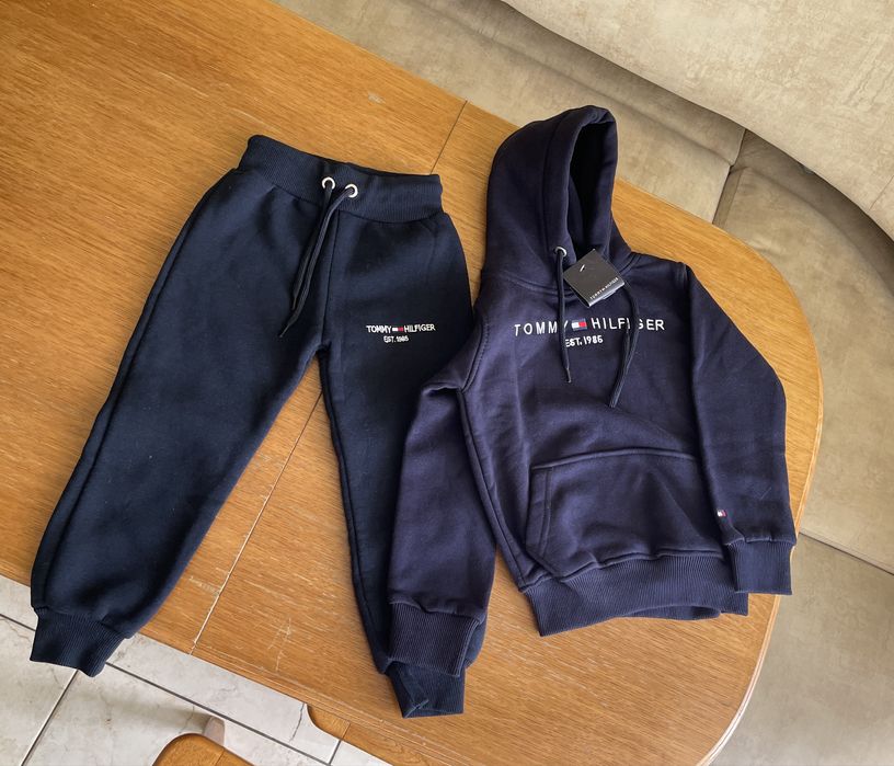 Спортивний костюм для хлопчика Tommy Hilfiger на флісі 98-104 Турція