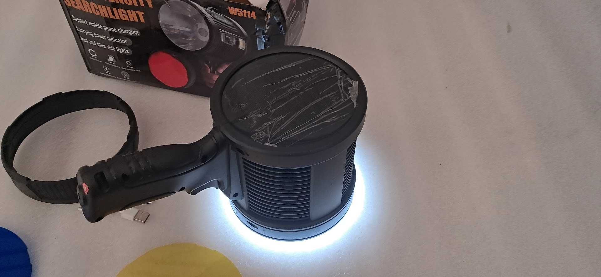 Akumulatorowy reflektor 100 000 lumenów Led słoneczny