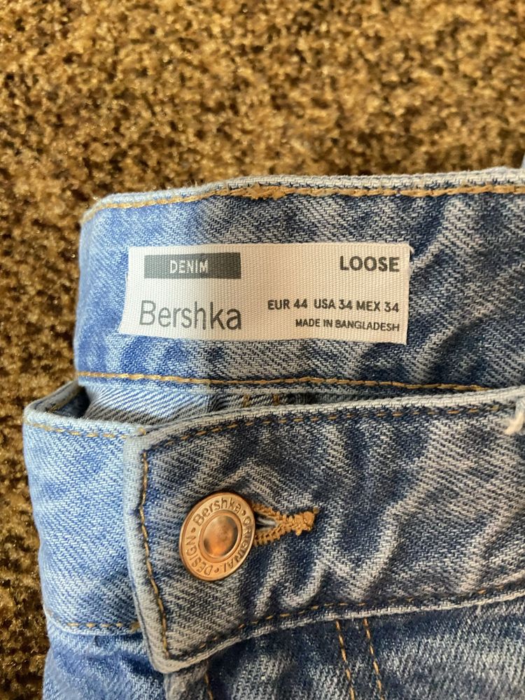 Джинси чоловічі bershka loose