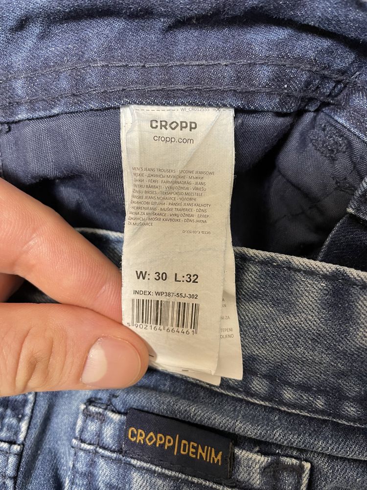 Продам джинсы CROPP
