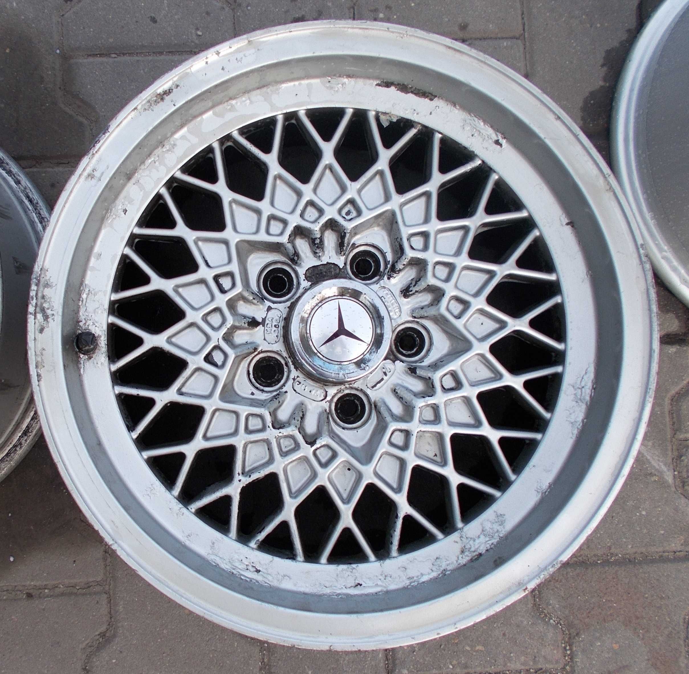 Felga aluminiowa Mercedes 5x112 7Jx15 ET23 Nr.344