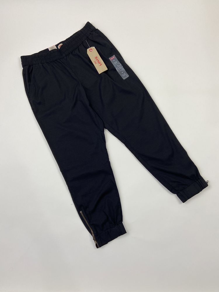 Levi’s Jet Set Taper Women’s Pants