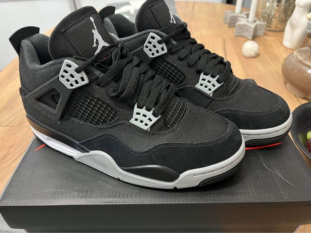 Jordan 4 Black Canvas