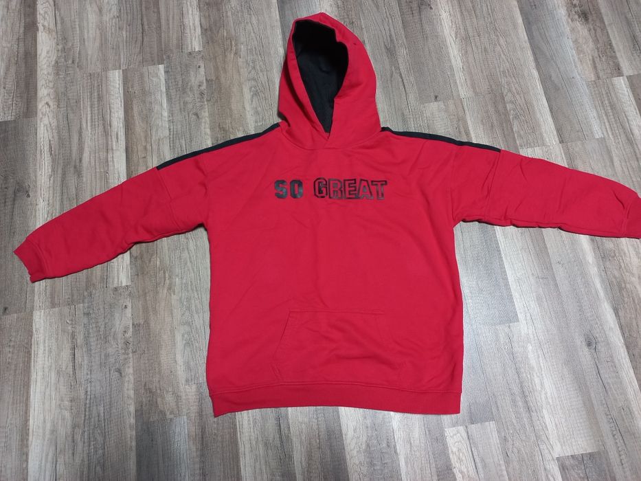 Спортивная кофта (худи)