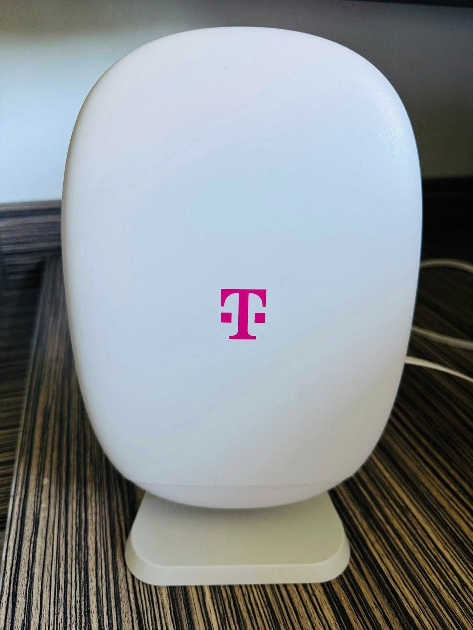 Zestaw Router WNC T-MOBILE Internet Home Office BOX 5G ODU IDU