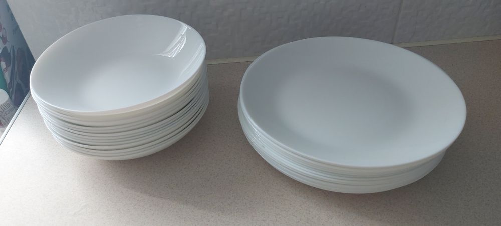 Talerze 28 szt. 14 szt- zupa, 14 szt - drugie danie