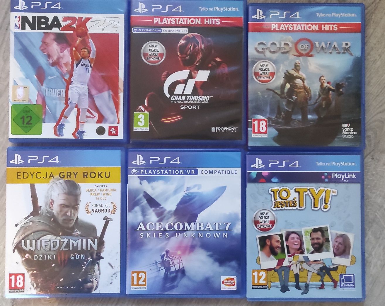 Konsola PS4 Slim, gry i kierownica