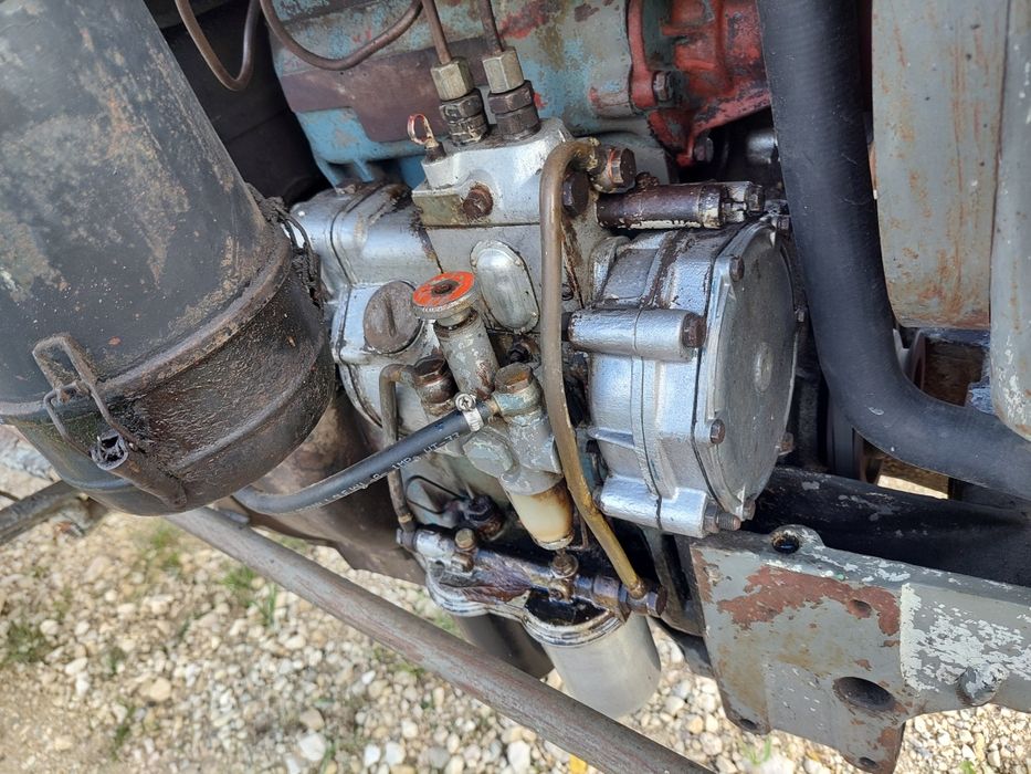 Ciągnik Ursus C330 C328