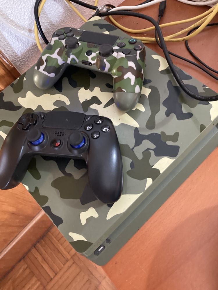 Ps4 Slim 500g camuflada