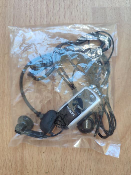 Навушники,шнури для ретро телефонів.