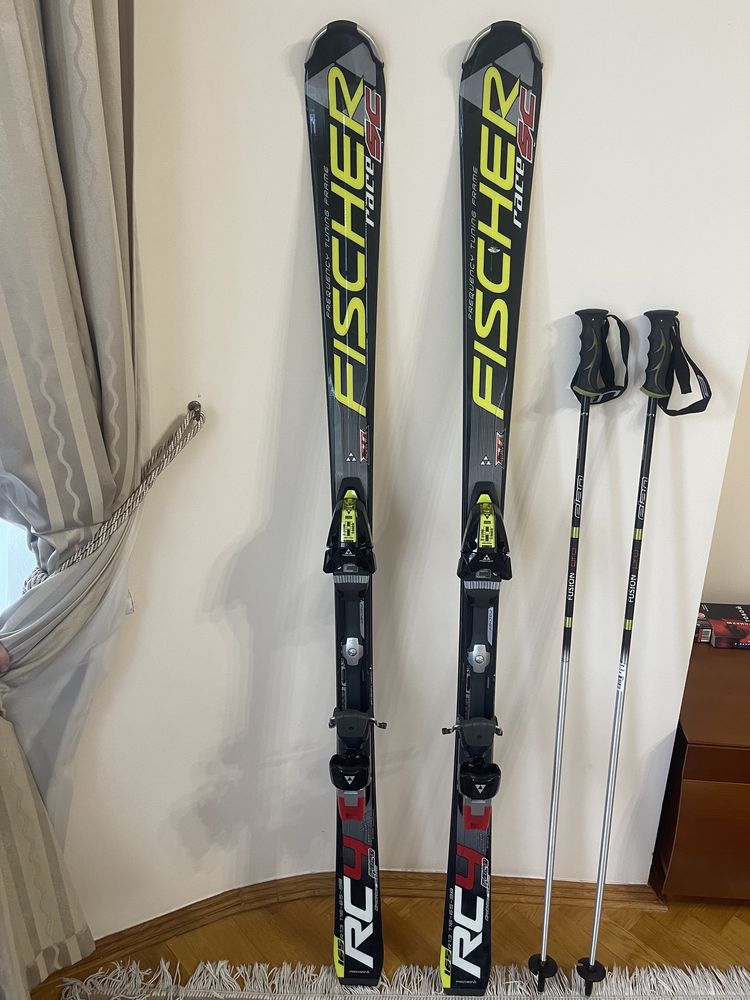 Продам новые горные лыжи  Fischer, в чехле. 26000  грн.
