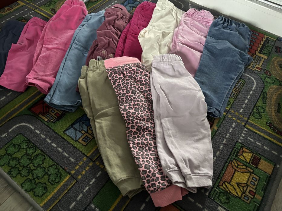 Ubranka dziewczynka 92